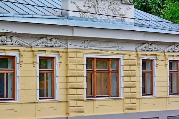 Кирпичный фасад в Москве